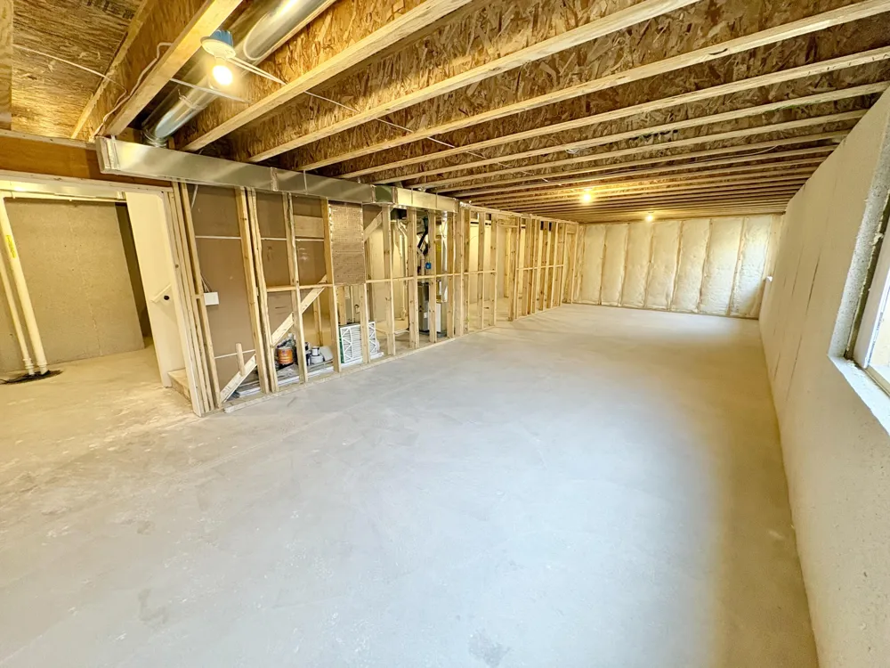 5911 Valley Point Drive SE Caledonia, MI 49316