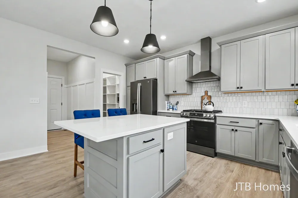 5911 Valley Point Drive SE Caledonia, MI 49316