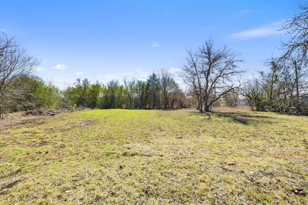 201 Peggys Trail Kyle, TX 78640