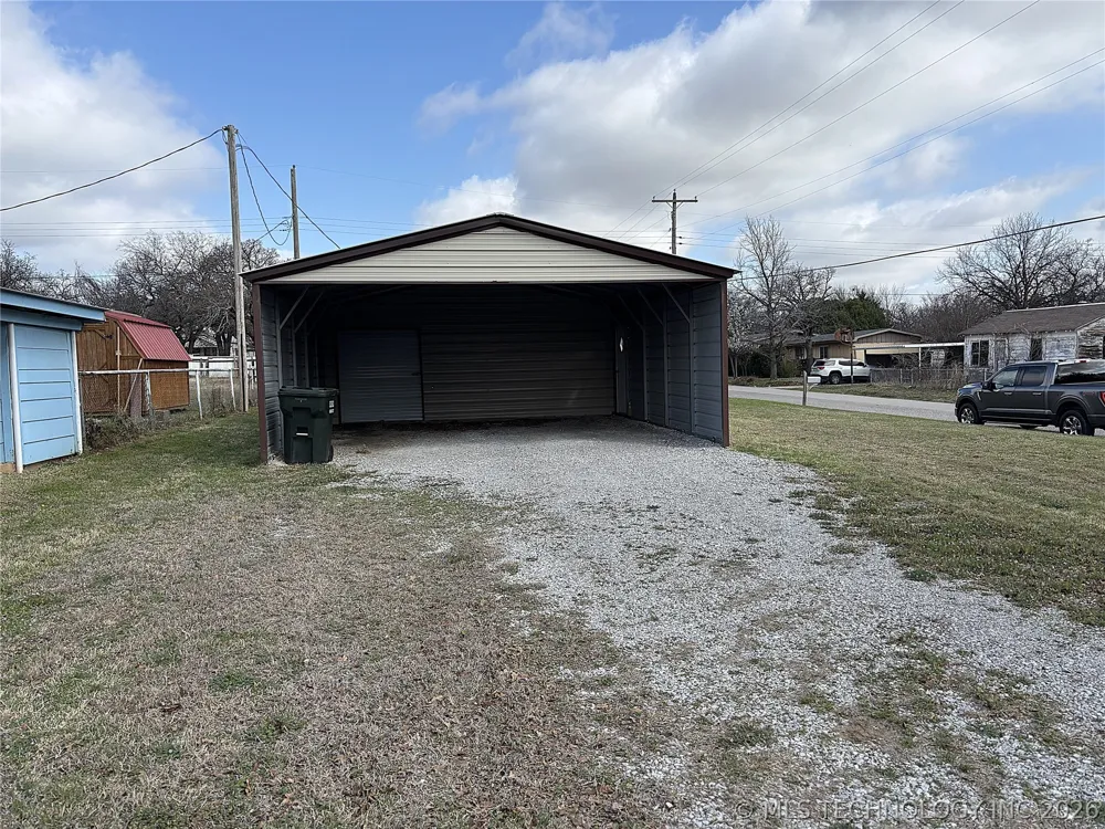 153 5th Street Healdton, OK 73438