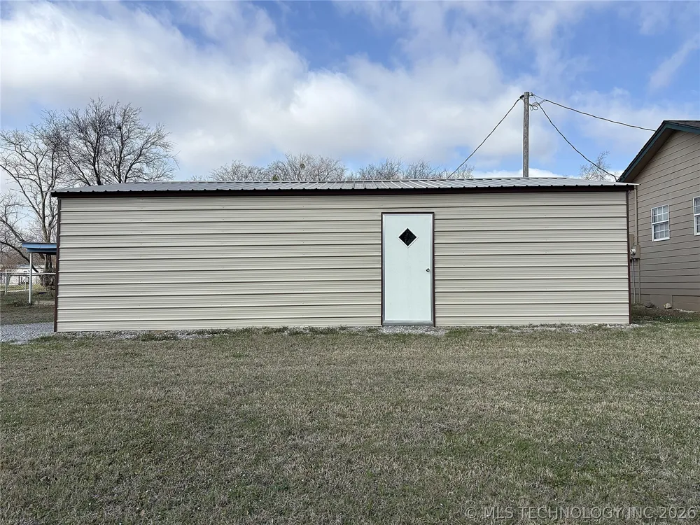 153 5th Street Healdton, OK 73438