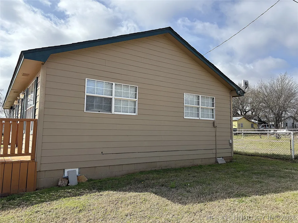 153 5th Street Healdton, OK 73438