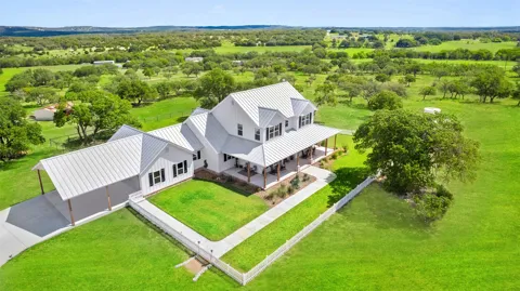 2454 McKinney Loop