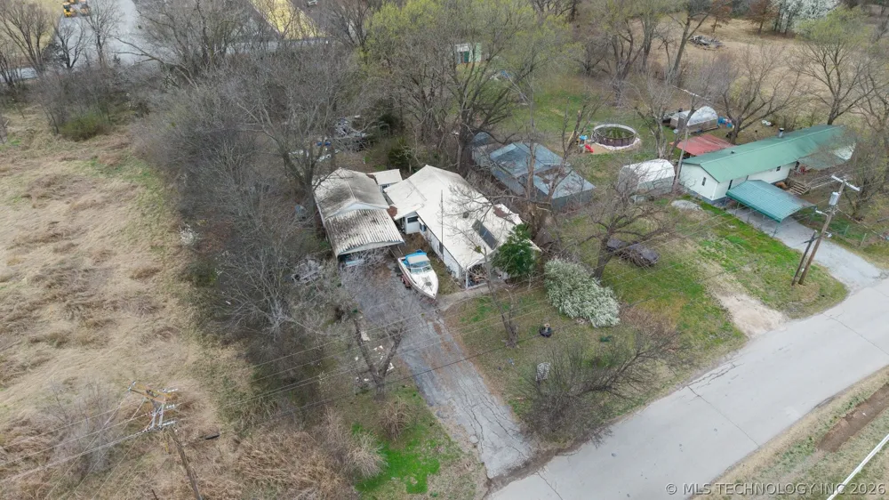 404 Maple Pryor, OK 74361
