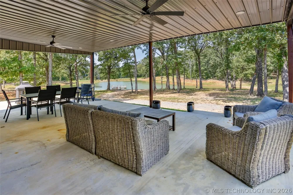 240 Magnolia Lane Bennington, OK 74723