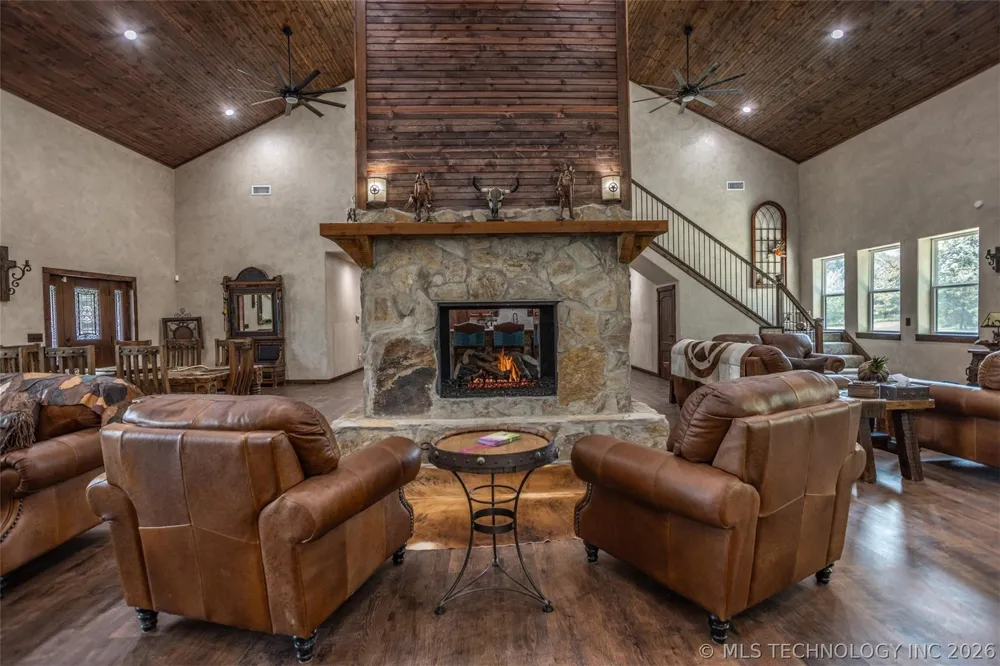 240 Magnolia Lane Bennington, OK 74723