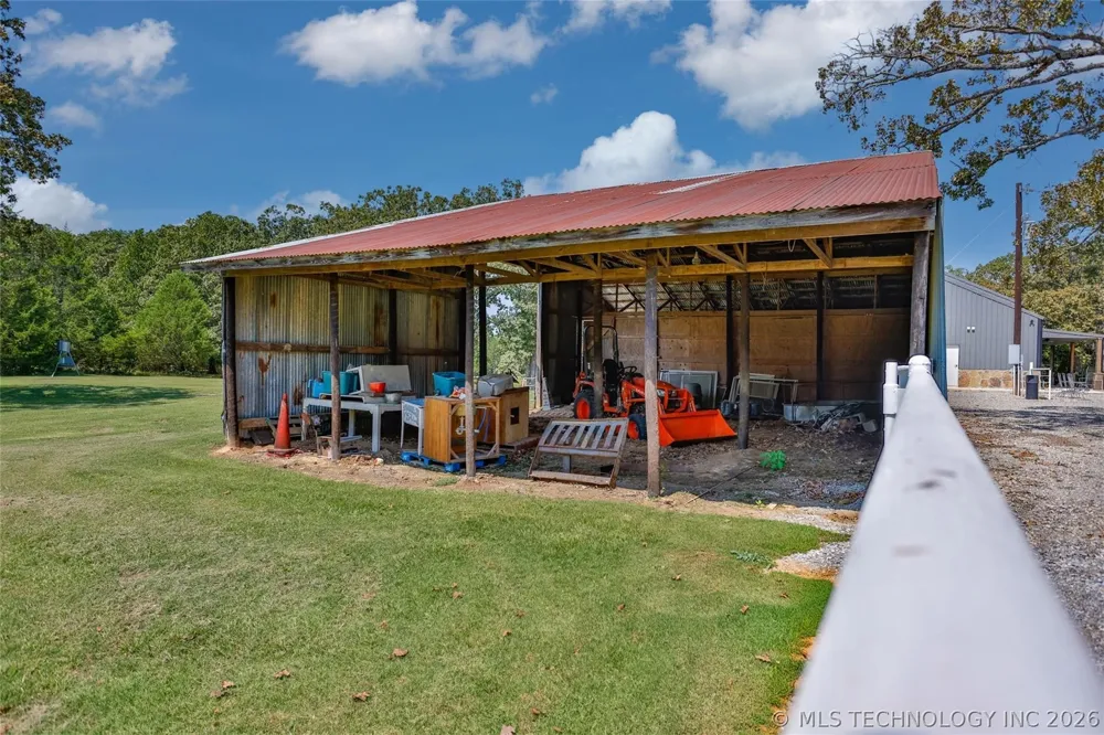 240 Magnolia Lane Bennington, OK 74723