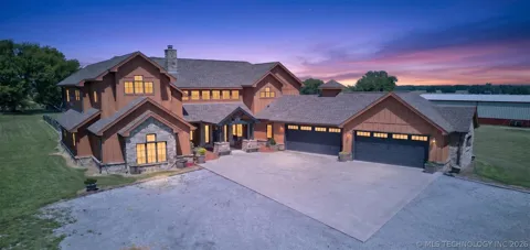 3284 Old Hwy 20 E