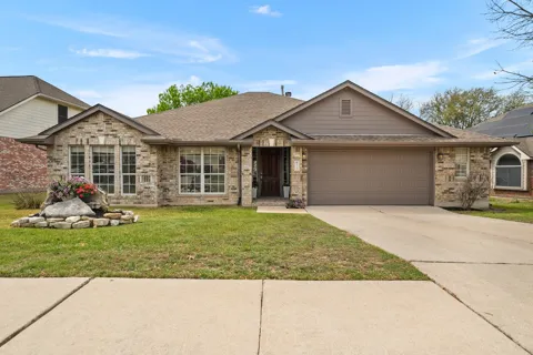 2203 Four Hills Court