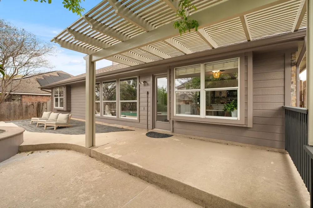 2203 Four Hills Court Pflugerville, TX 78660