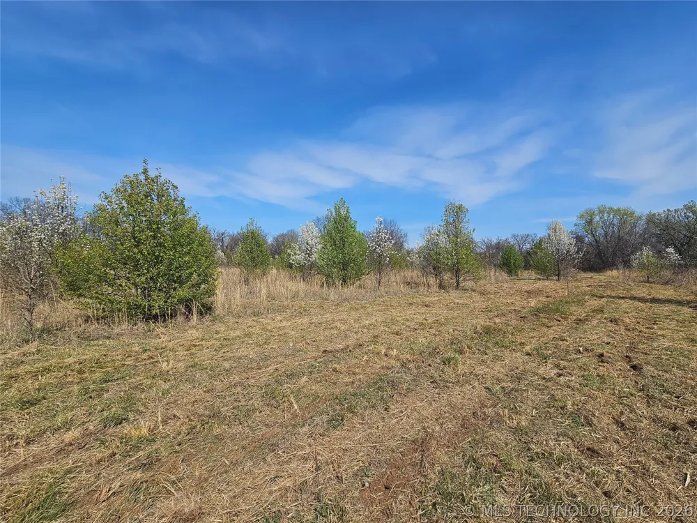 2 E 500 ROAD Claremore, OK 74019