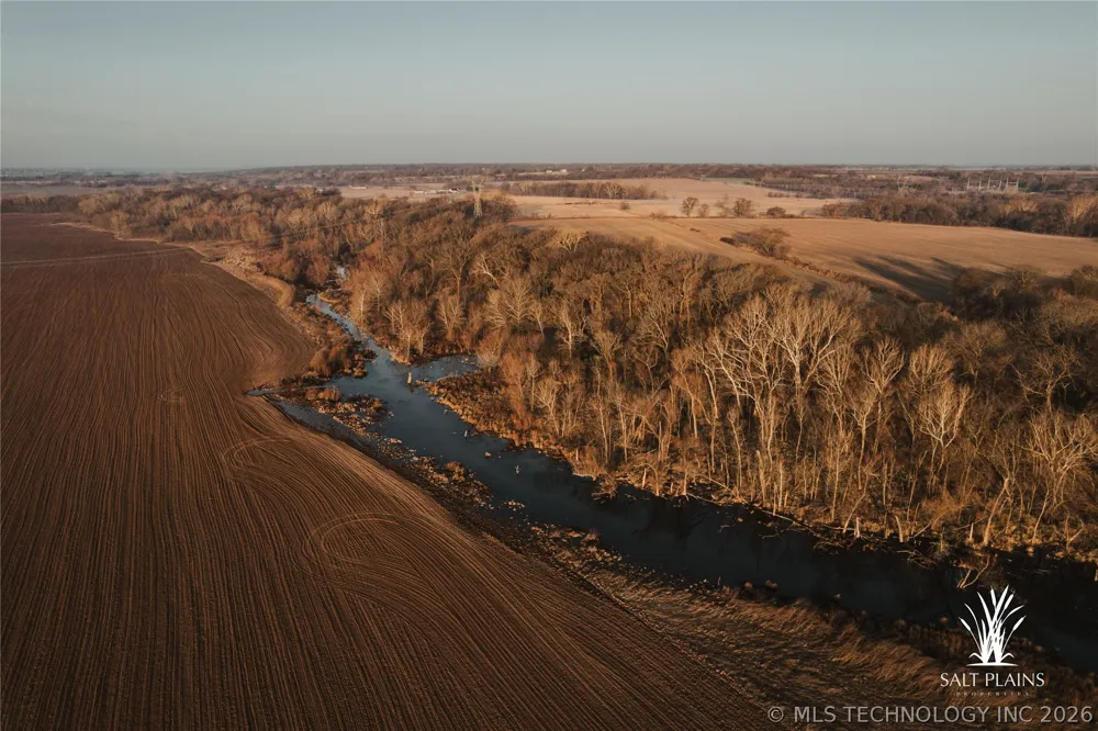 397 AVENUE E Porter, OK 74454