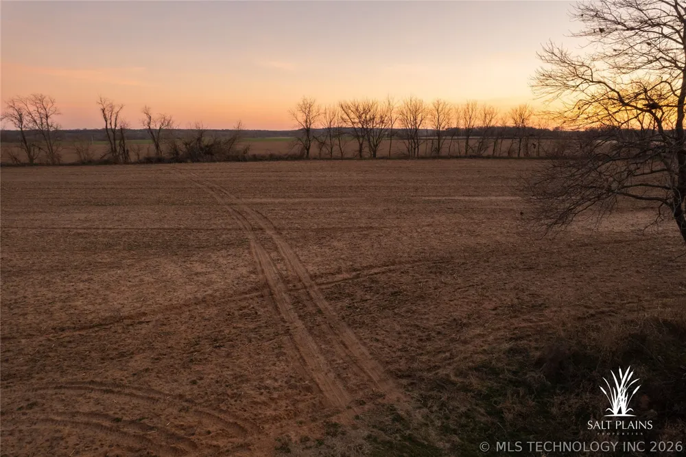 397 AVENUE E Porter, OK 74454