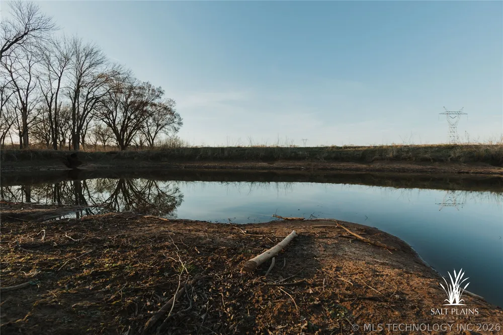 397 AVENUE E Porter, OK 74454