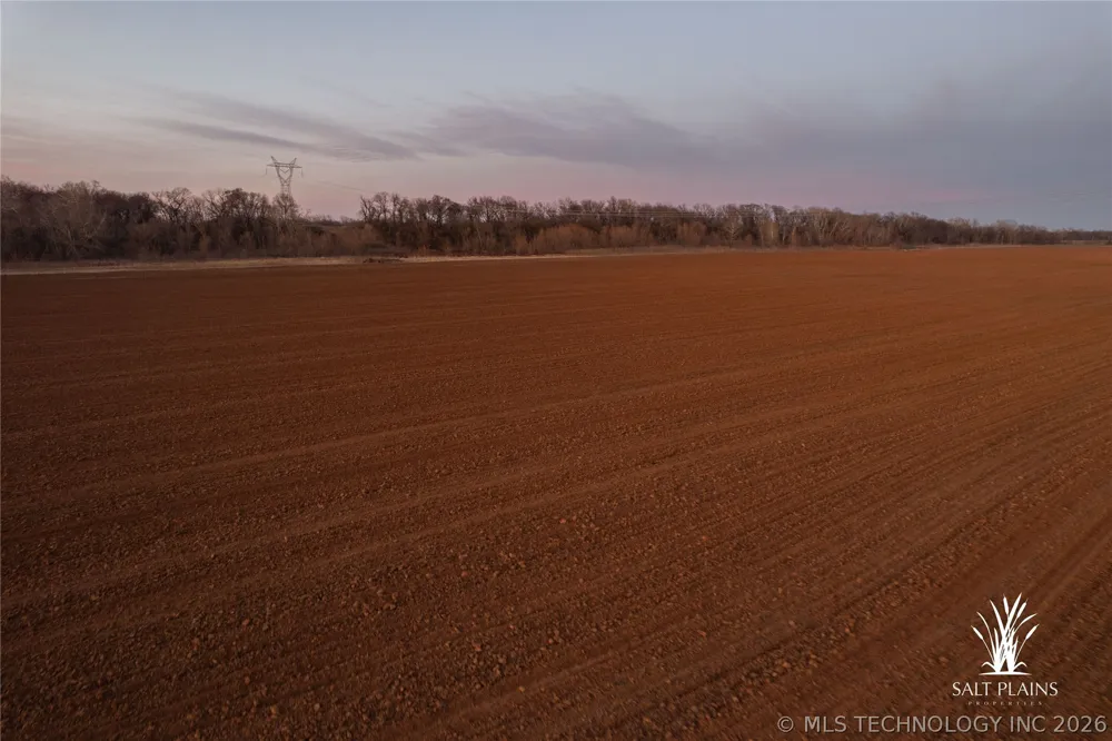 397 AVENUE E Porter, OK 74454