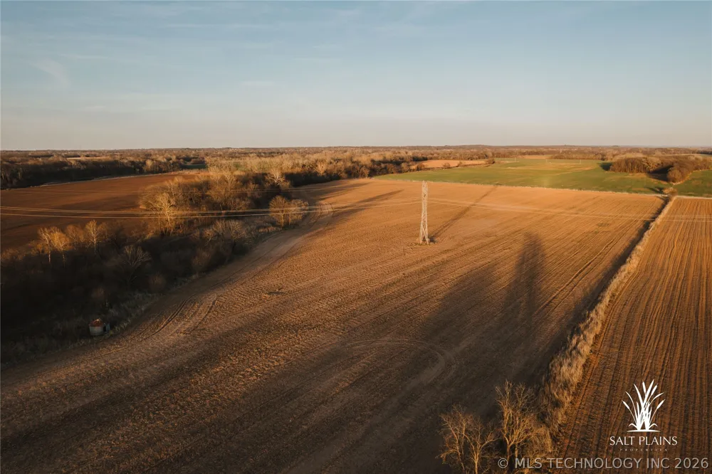 397 AVENUE E Porter, OK 74454