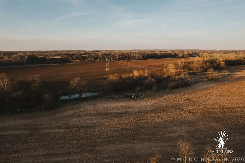 397 AVENUE E Porter, OK 74454