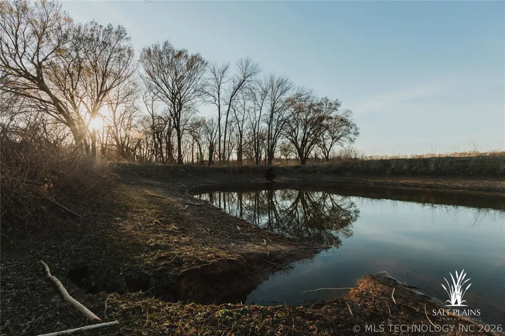 397 AVENUE E Porter, OK 74454