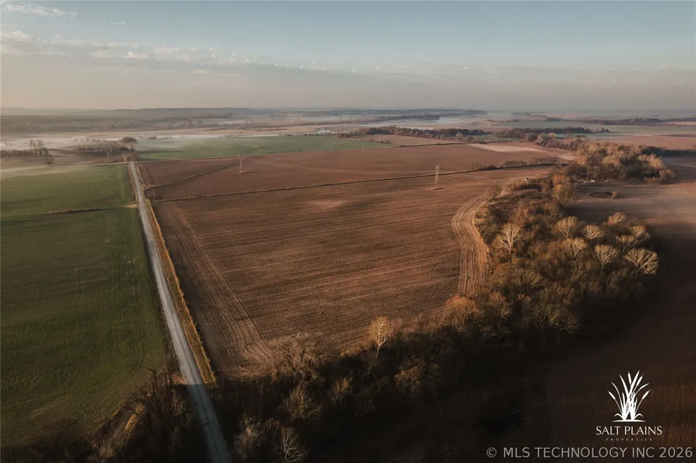 397 AVENUE E Porter, OK 74454
