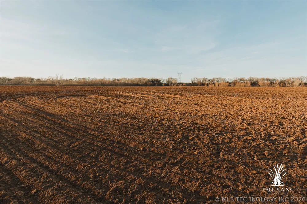 397 AVENUE E Porter, OK 74454