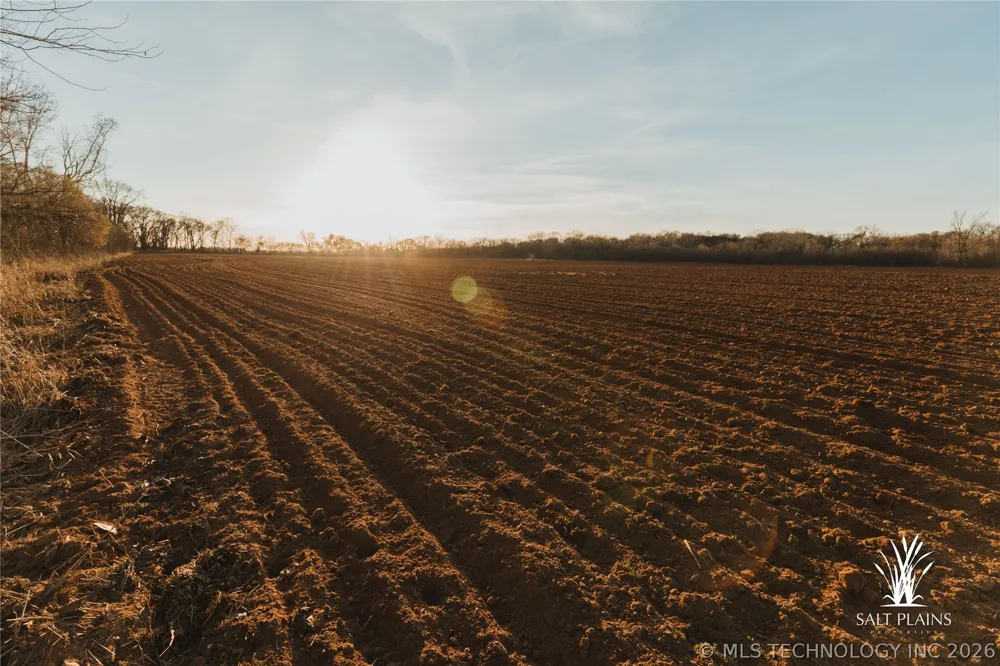 397 AVENUE E Porter, OK 74454