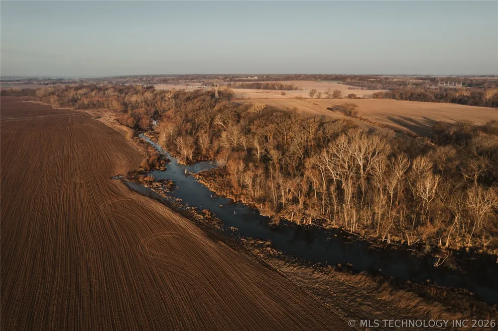 397 AVENUE E Porter, OK 74454
