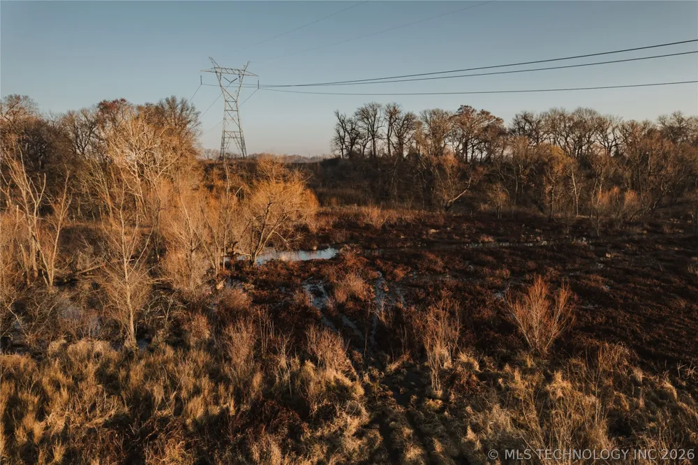 397 AVENUE E Porter, OK 74454