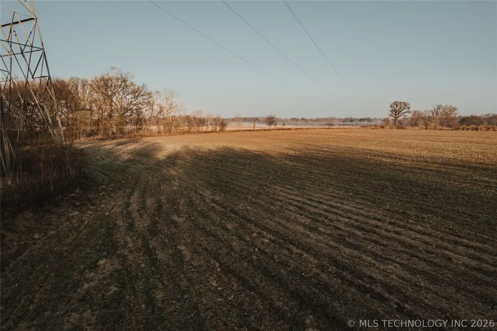 397 AVENUE E Porter, OK 74454