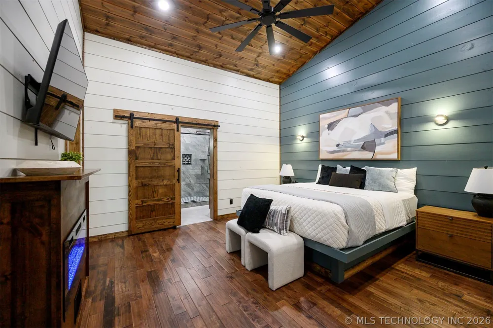 2057 Pine Hills Broken Bow, OK 74728