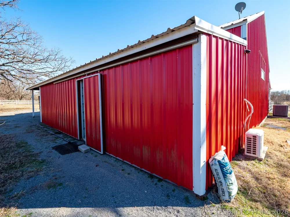 4321 S Bentley Road Atoka, OK 74525
