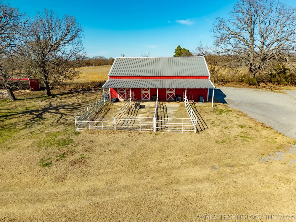 4321 S Bentley Road Atoka, OK 74525
