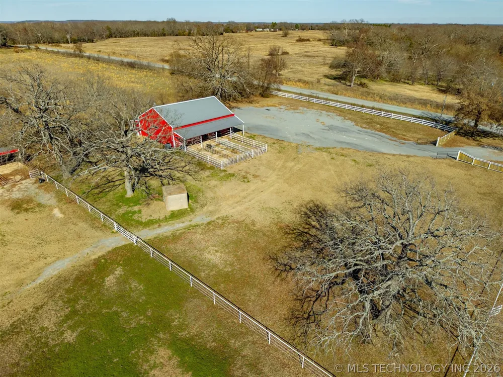 4321 S Bentley Road Atoka, OK 74525