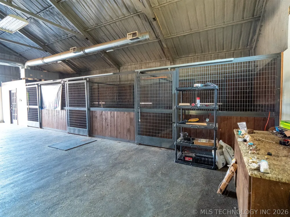 4321 S Bentley Road Atoka, OK 74525