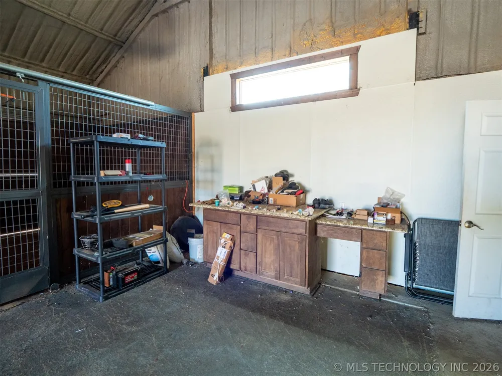 4321 S Bentley Road Atoka, OK 74525
