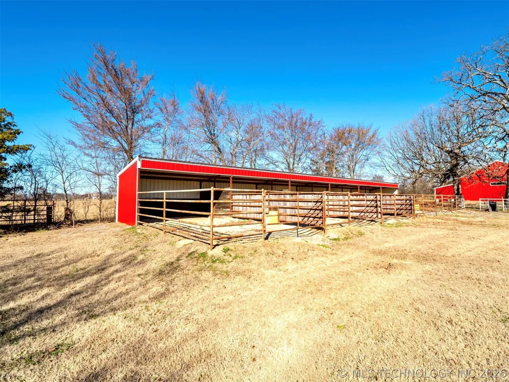 4321 S Bentley Road Atoka, OK 74525