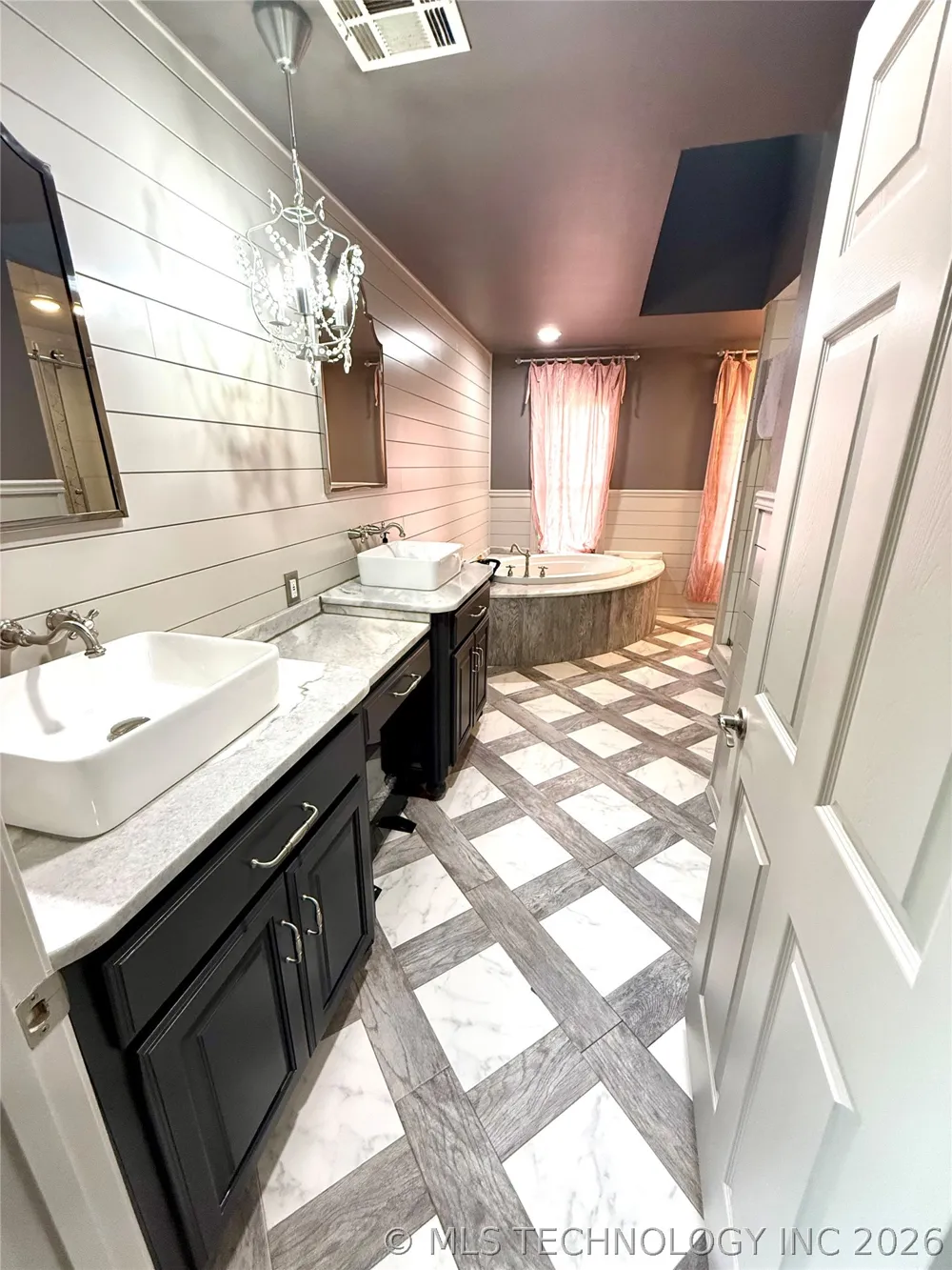 4321 S Bentley Road Atoka, OK 74525
