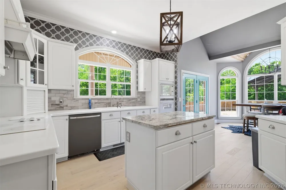4321 S Bentley Road Atoka, OK 74525