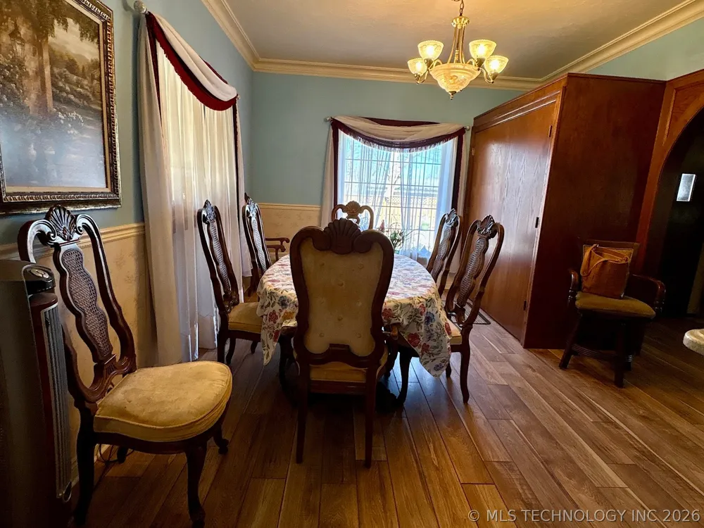 1007 S Wilson Avenue Cushing, OK 74023