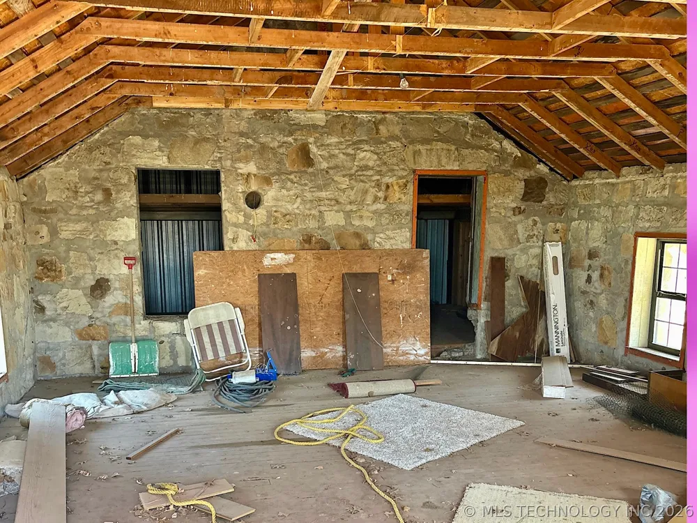 1007 S Wilson Avenue Cushing, OK 74023