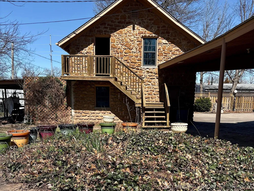 1007 S Wilson Avenue Cushing, OK 74023