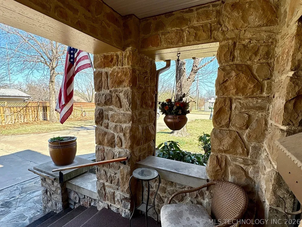 1007 S Wilson Avenue Cushing, OK 74023