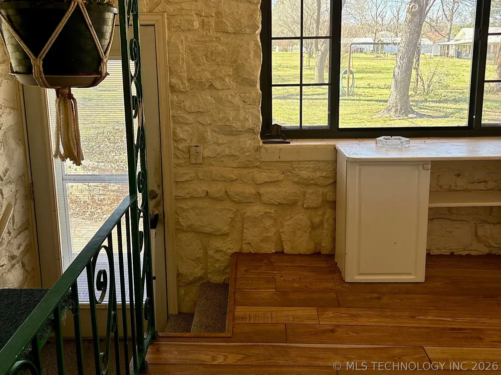 1007 S Wilson Avenue Cushing, OK 74023