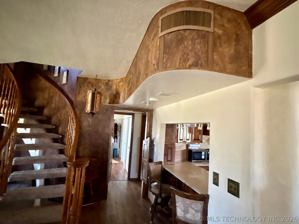 1007 S Wilson Avenue Cushing, OK 74023