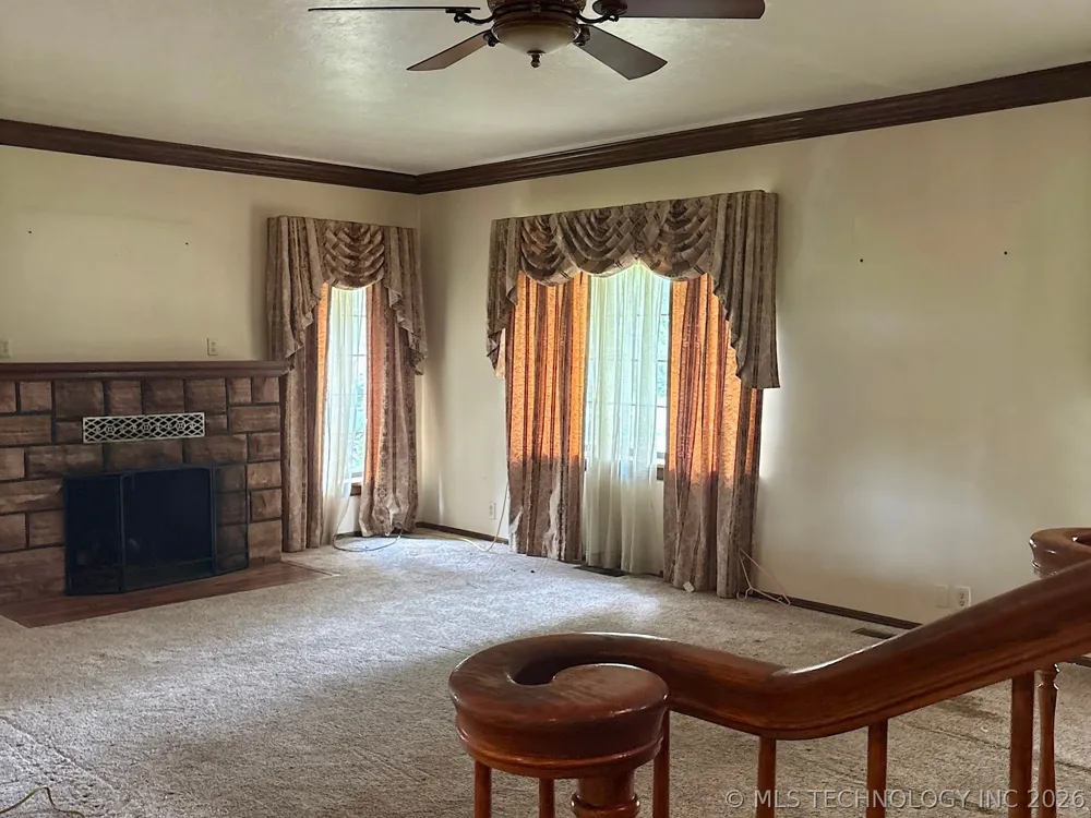 1007 S Wilson Avenue Cushing, OK 74023