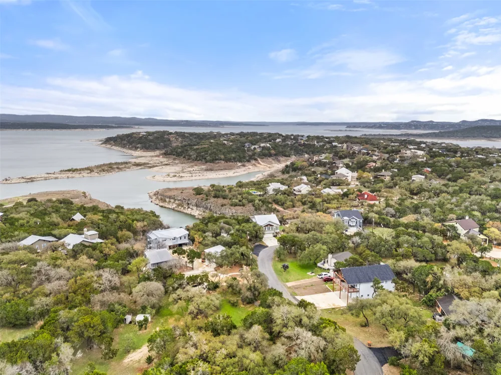 3160 Lakeview Drive Canyon Lake, TX 78133