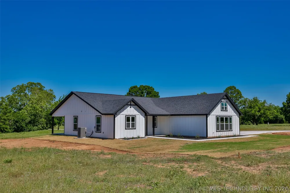 1 Diamondhead Drive Burneyville, OK 73430