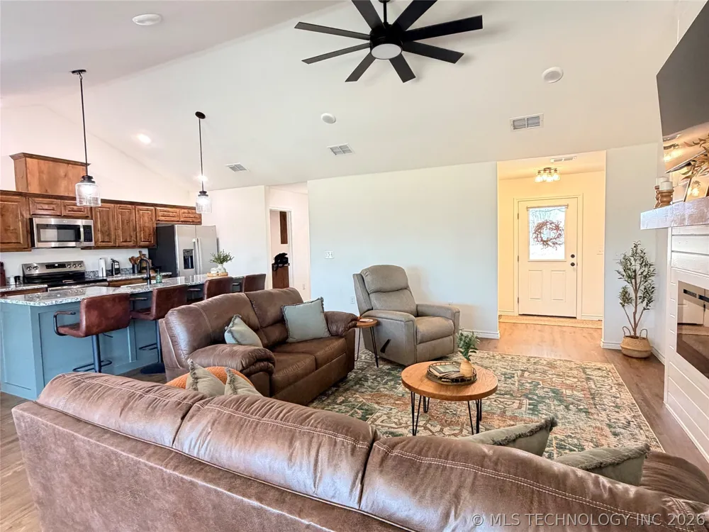1 Diamondhead Drive Burneyville, OK 73430