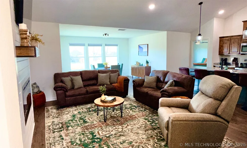 1 Diamondhead Drive Burneyville, OK 73430
