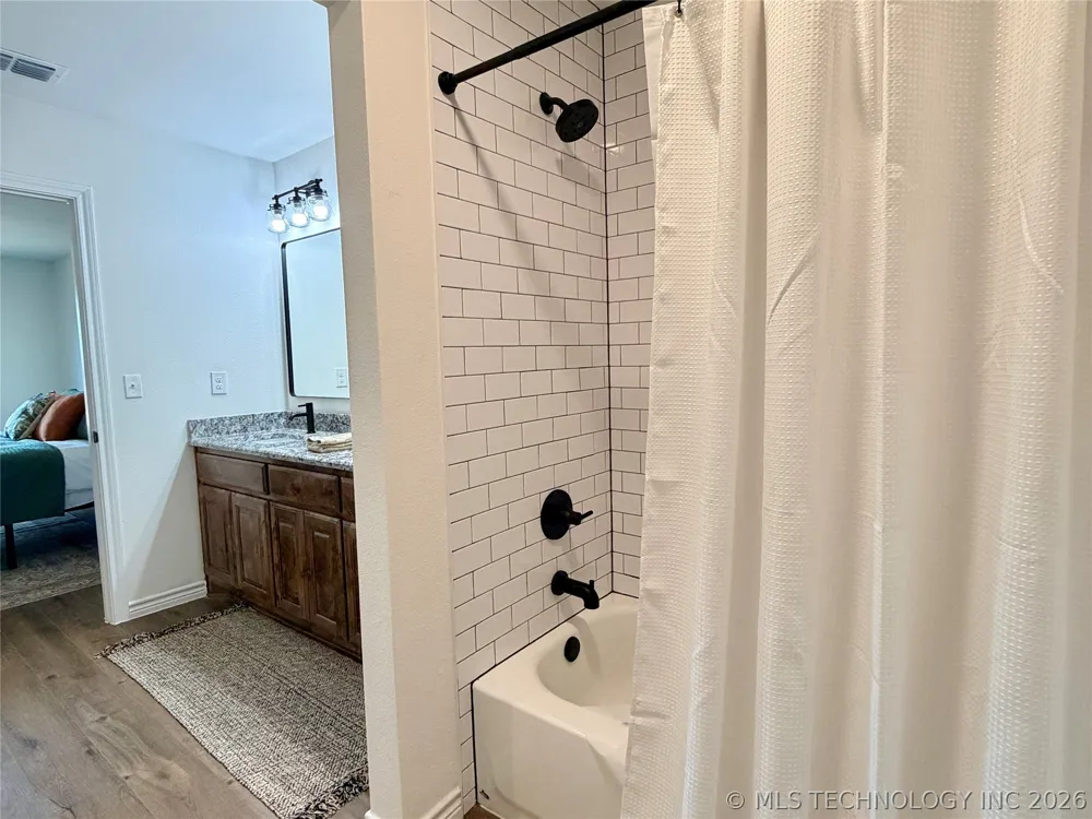 1 Diamondhead Drive Burneyville, OK 73430