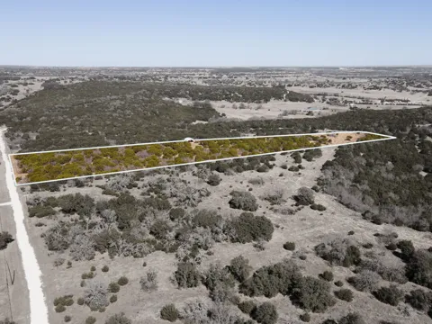 62 Private Road 3804